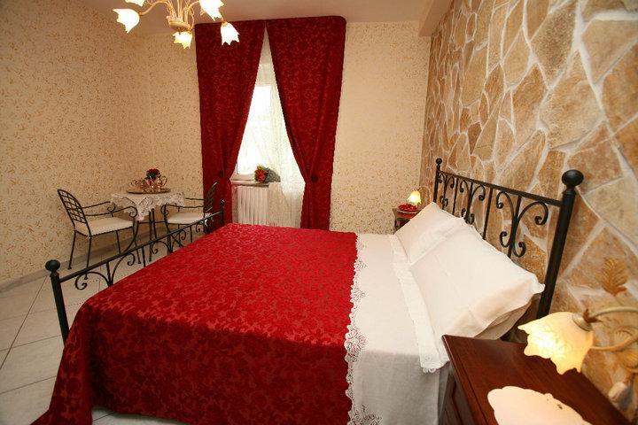 Il Casale Di Rodolfo Bed and Breakfast Termoli Δωμάτιο φωτογραφία